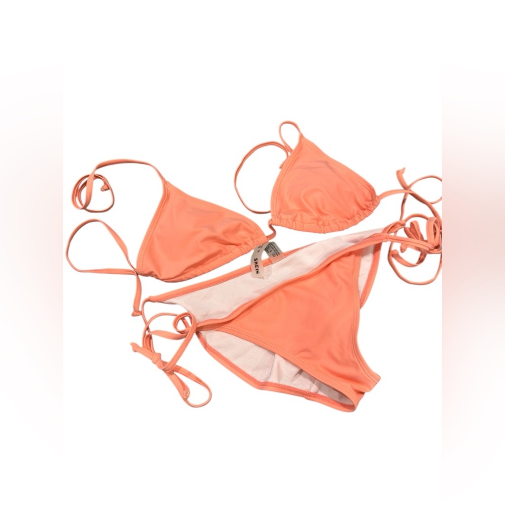 ✨ 5/$30 ✨ SHEIN Coral Triangle Bikini Set